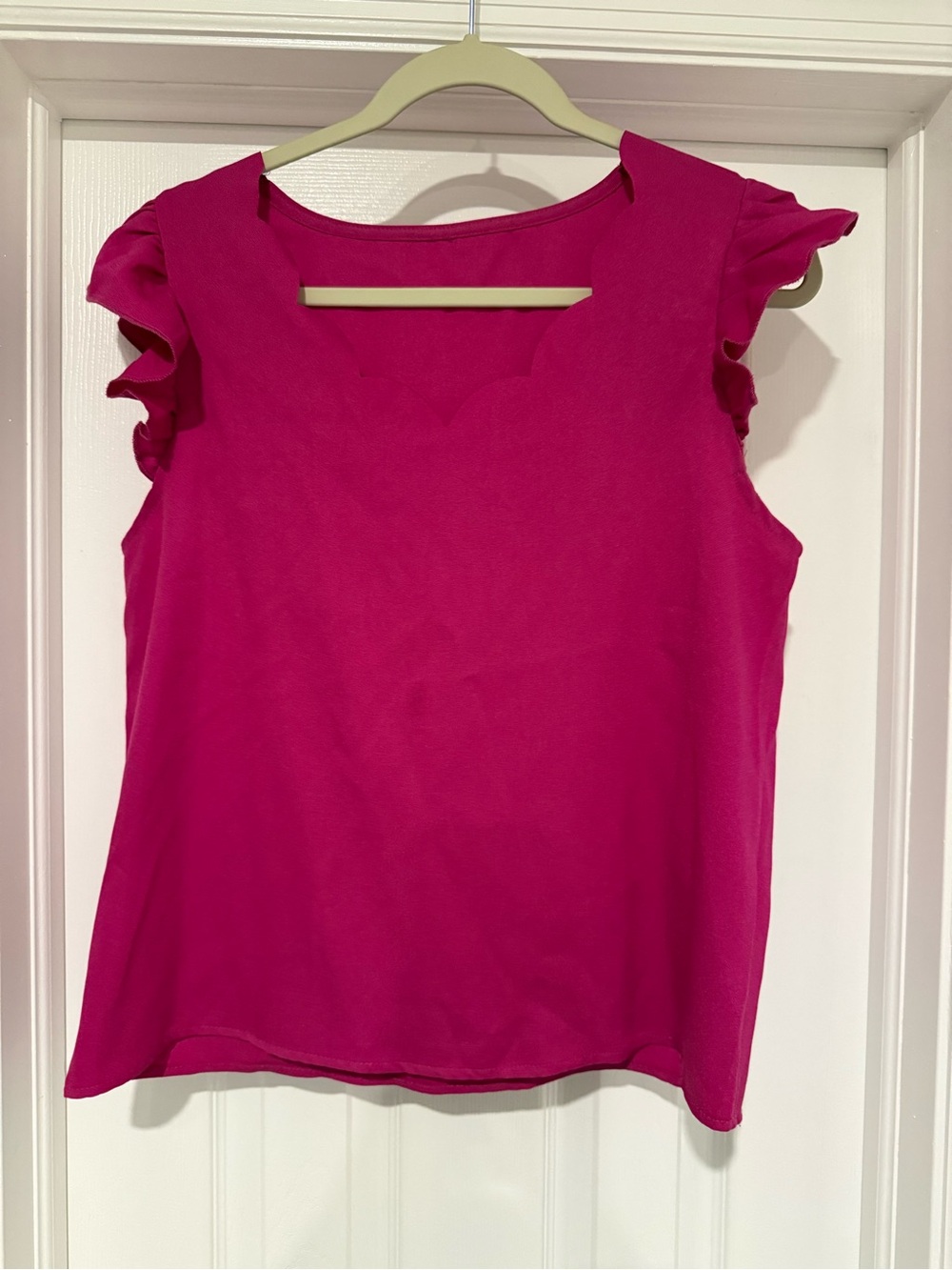 Women’s Ruffle Sleeve Shell Top - Hot Pink size Medium